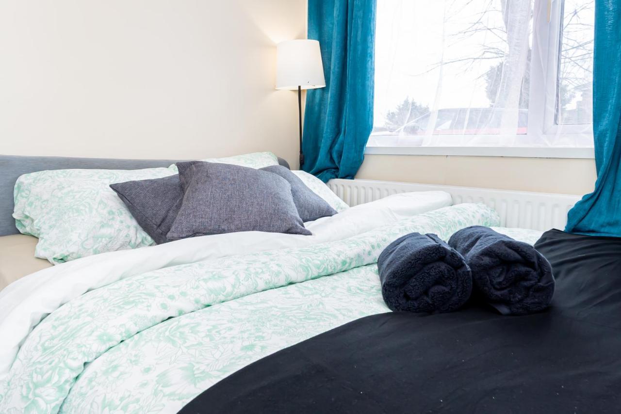 Shirley House 3, Guest House, Self Catering, Self Check In With Smart Locks, Use Of Fully Equipped Kitchen, Close To City Centre, Ideal For Longer Stays, Walking Distance To Bat, 20 Min Drive To Fawley Refinery, Excellent Transport Links Саутхамптън Екстериор снимка