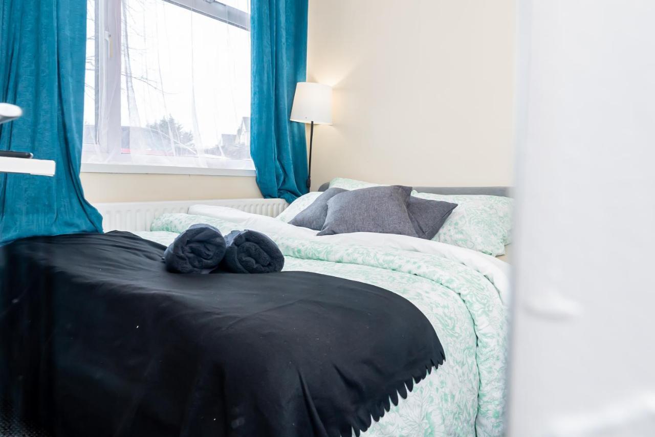 Shirley House 3, Guest House, Self Catering, Self Check In With Smart Locks, Use Of Fully Equipped Kitchen, Close To City Centre, Ideal For Longer Stays, Walking Distance To Bat, 20 Min Drive To Fawley Refinery, Excellent Transport Links Саутхамптън Екстериор снимка